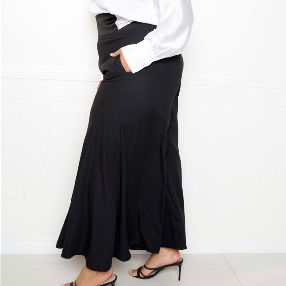 Sassy n Classy - Picture 4 of 4